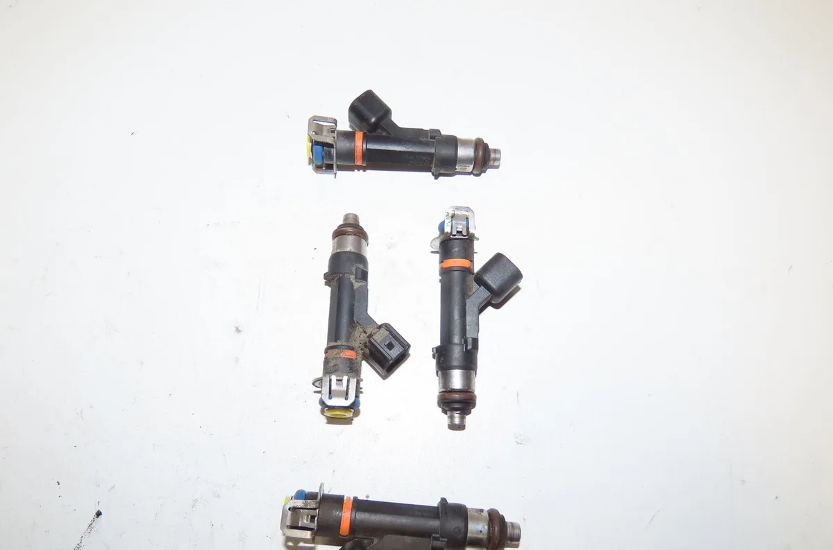 Injecteur Ford MONDEO V A trois volumes (CD) 2.0 hybrid (2014) occasion