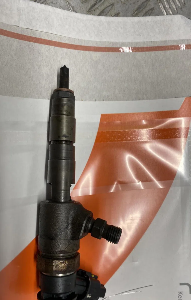 Injecteur PEUGEOT 208 1 PHASE 1 occasion
