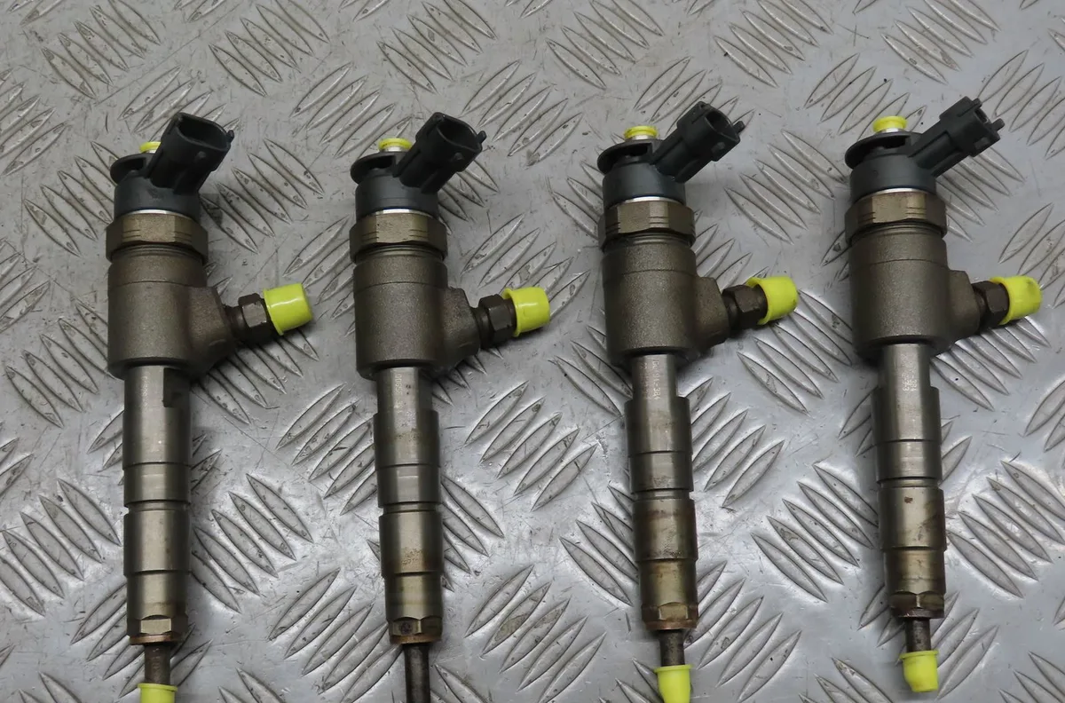 Injecteur Peugeot 306 3-5 portes (7A, 7C, N3, N5) 1.8 16v (1997-2001) occasion