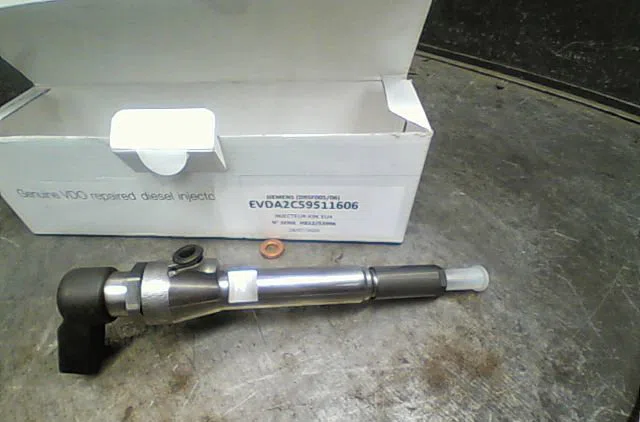 Injecteur RENAULT CLIO III Phase 1 09-2005--03-2009 occasion