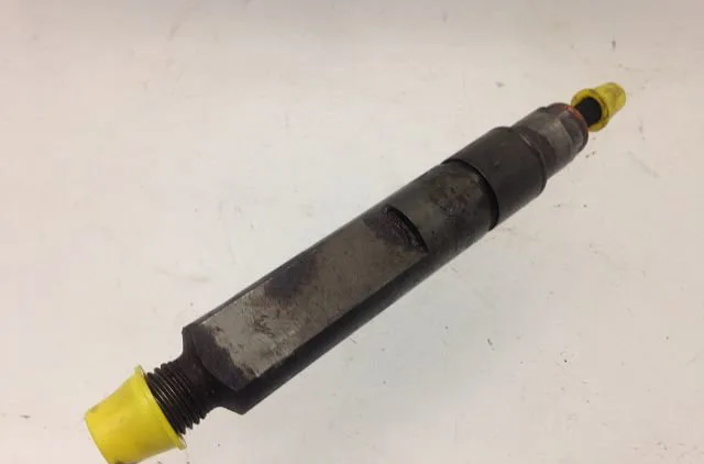 Injecteur RENAULT LAGUNA I 2000 occasion