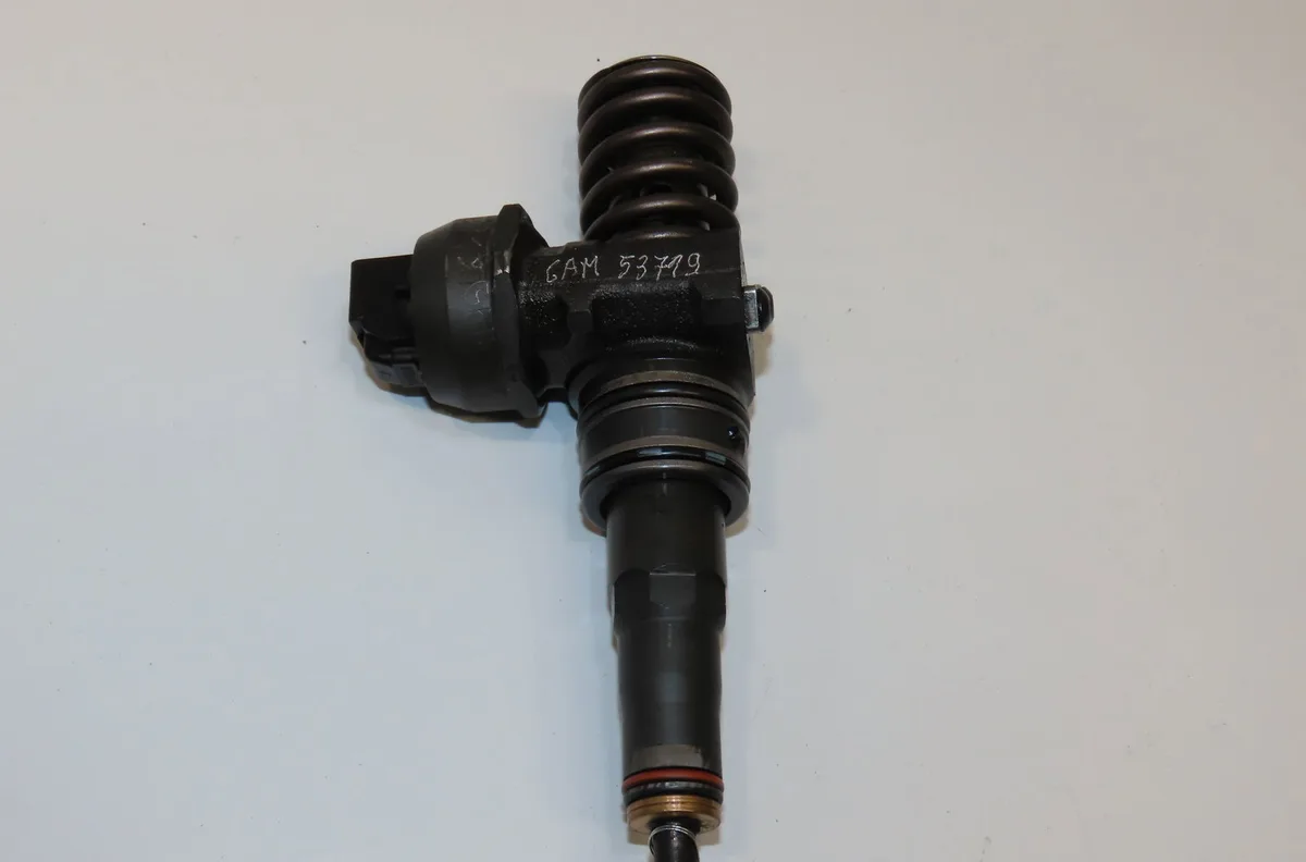 Injecteur Seat IBIZA IV (6J5, 6P1) 1.4 tdi (2008-2010) 5 portes occasion