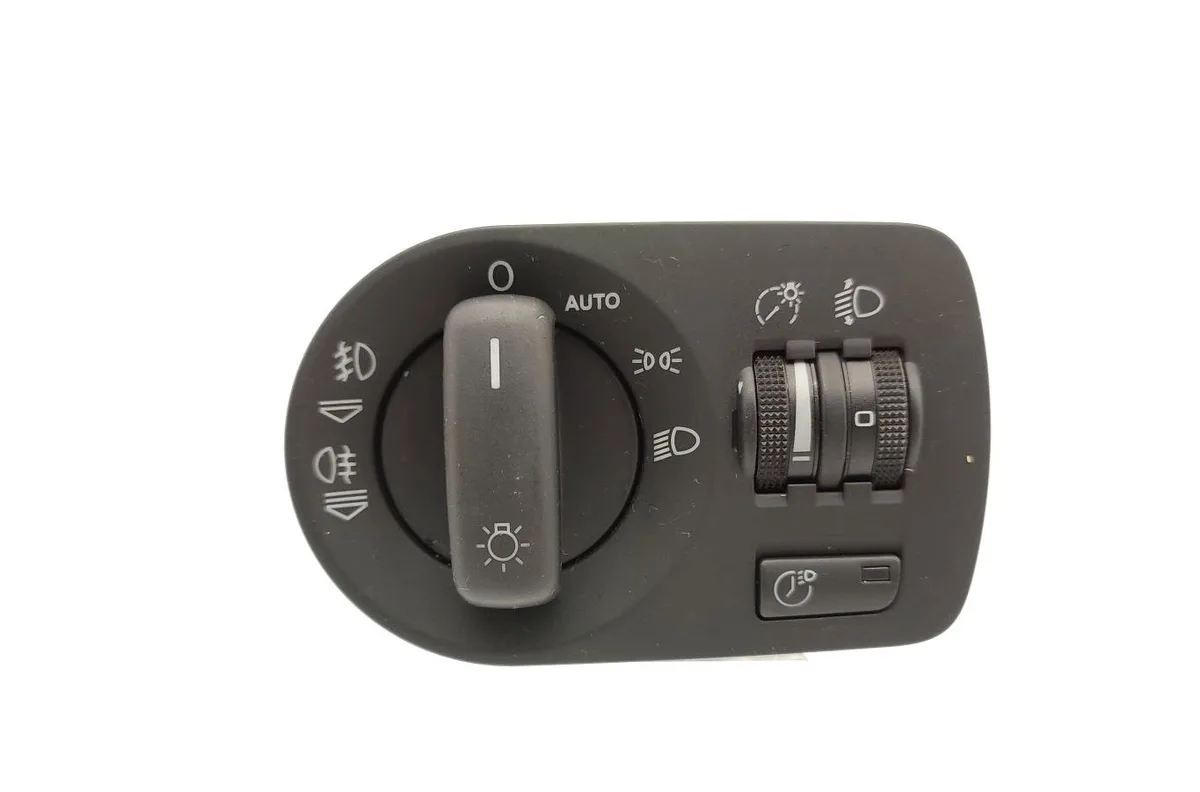 Interrupteur commande de phares AUDI A3 2 SPORTBACK PHASE 1 occasion