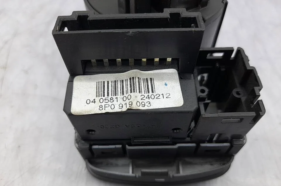 Interrupteur commande de phares AUDI A3 2 SPORTBACK PHASE 2 occasion