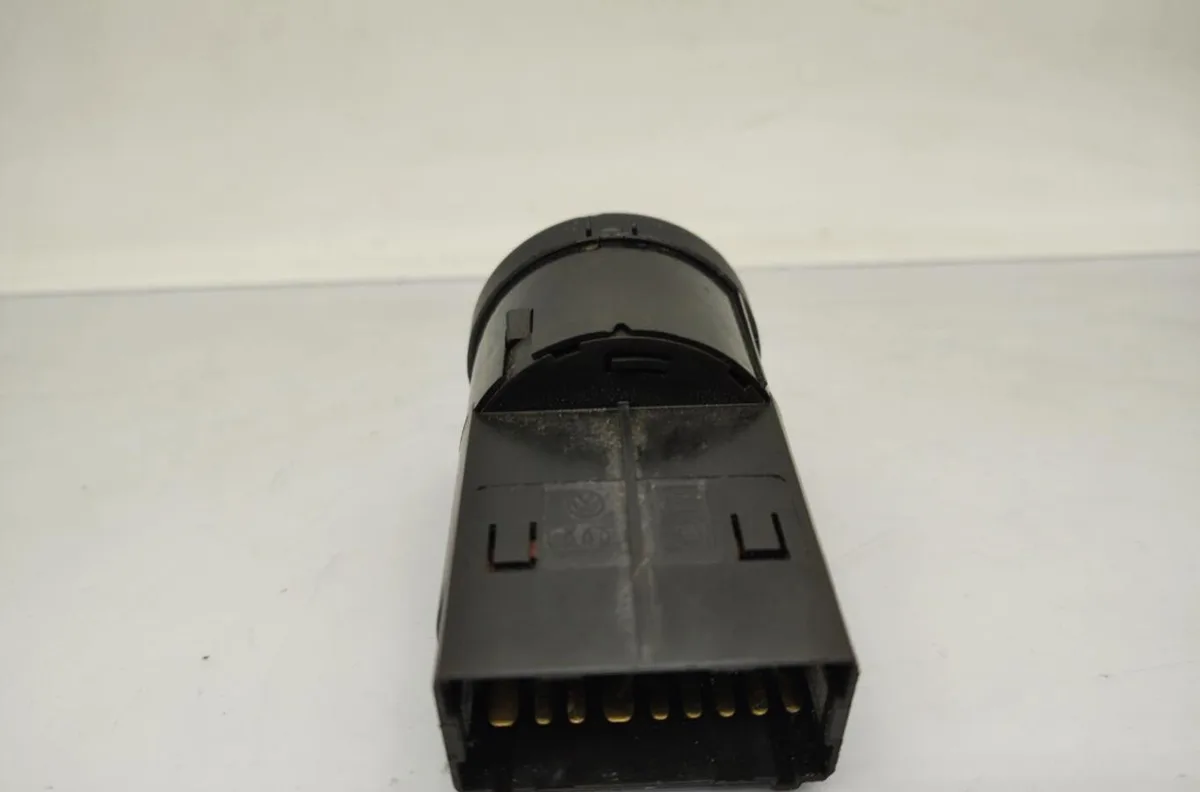 Interrupteur commande de phares AUDI A4 2 PHASE 2 occasion