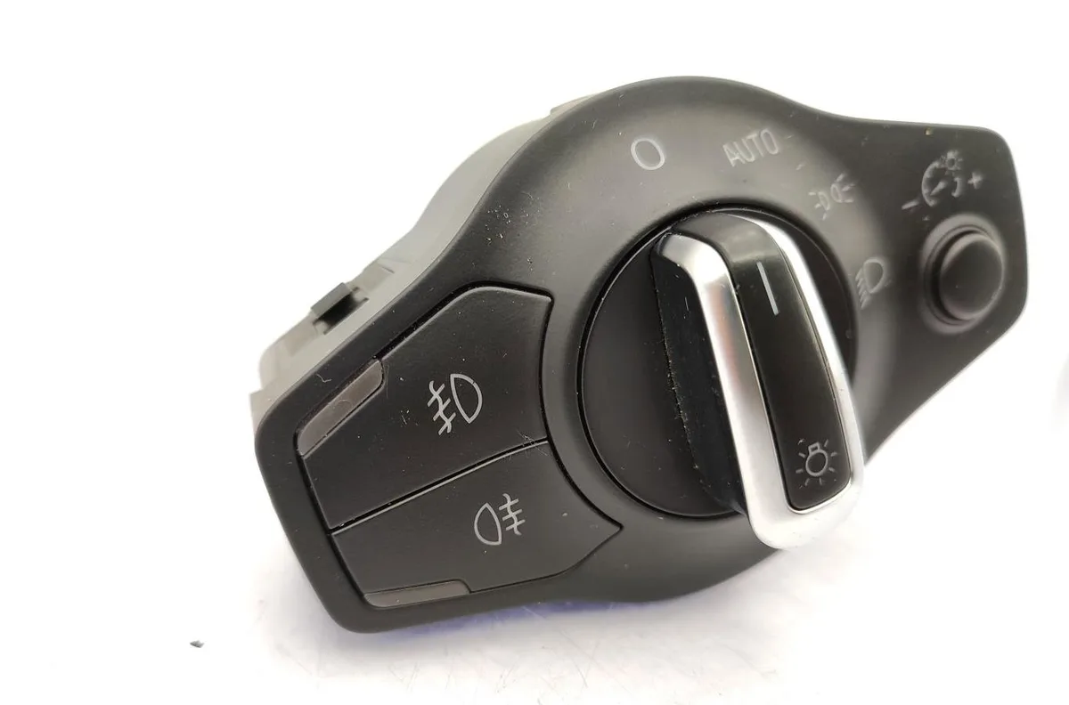 Interrupteur commande de phares AUDI A5 1 COUPE S5 PHASE 1 occasion