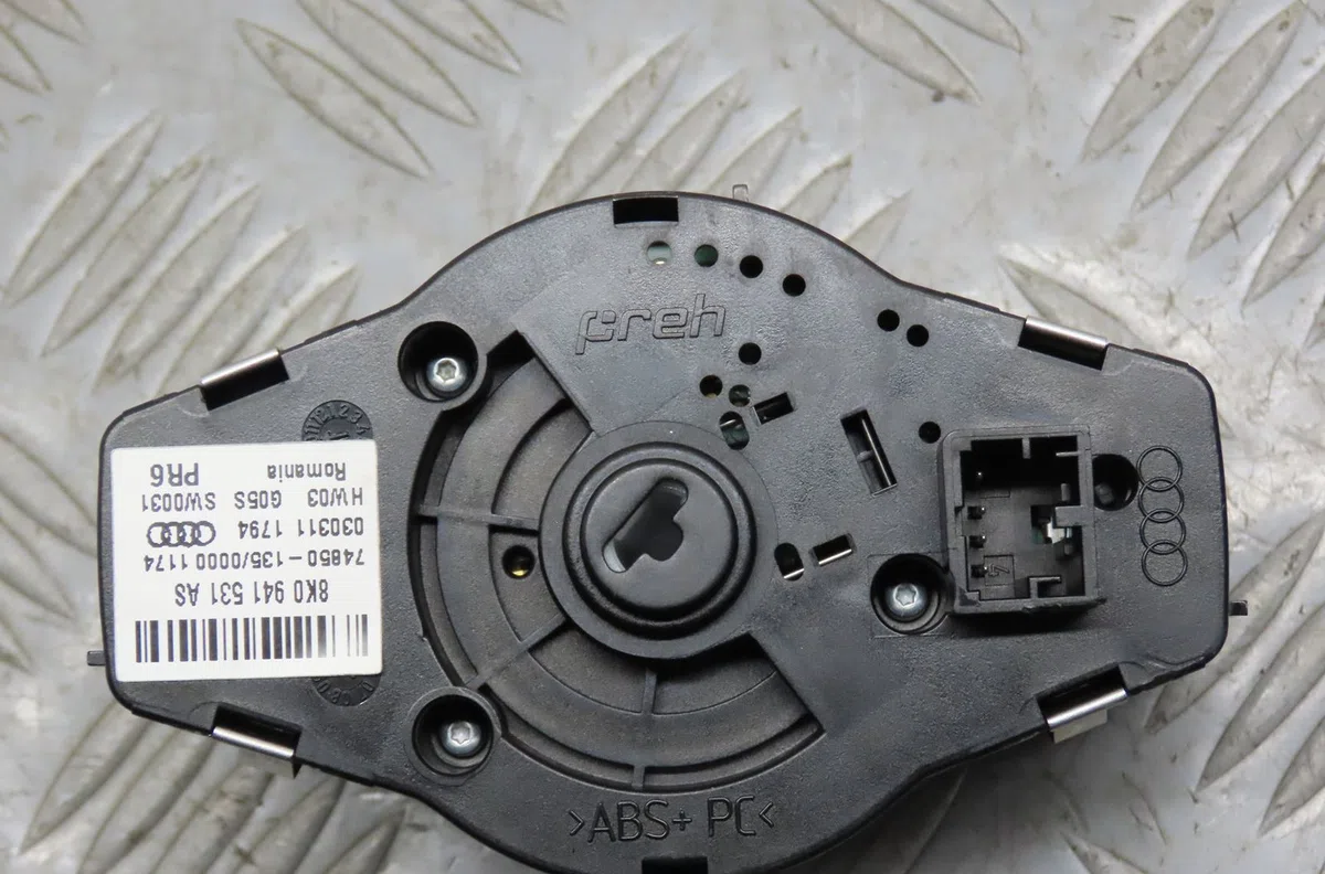 Interrupteur commande de phares Audi A5 Sportback (8TA) 3.0 tdi quattro (2011-2017) occasion