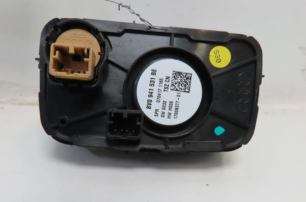 Interrupteur commande de phares Audi Q2 (GAB, GAG) 1.4 tfsi (2016) occasion