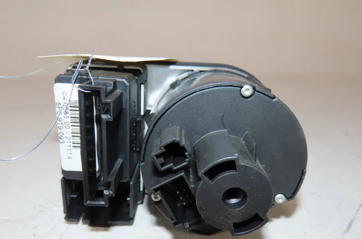 Interrupteur commande de phares Audi Q3 (8UB, 8UG) 2.0 tdi (2011-2018) occasion