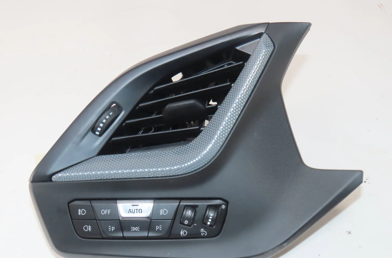 Interrupteur commande de phares Bmw 1 (F40) 116 d (2019) occasion
