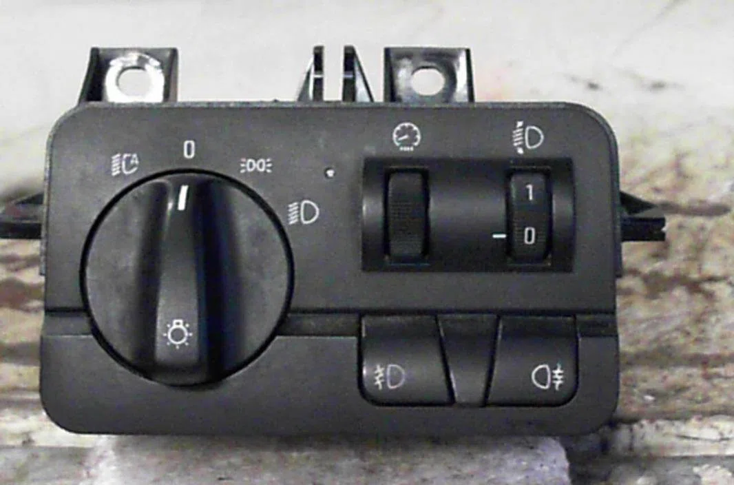 Interrupteur commande de phares Bmw 3 (E46) 330 d (1999-2005) occasion