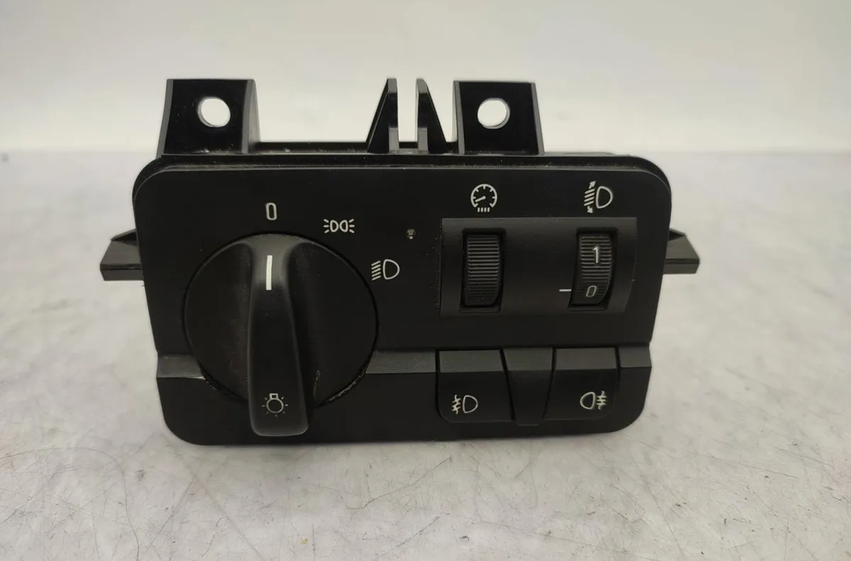 Interrupteur commande de phares BMW SERIE 3 E46 PHASE 1 occasion