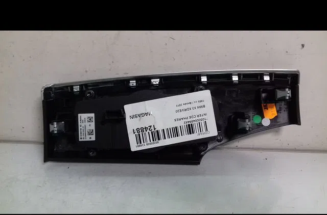 Interrupteur commande de phares Bmw X3 (F25) Xdrive 20 d (2010-2014) occasion