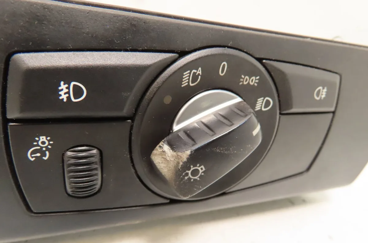 Interrupteur commande de phares Bmw X6 (E71, E72) Xdrive 35 d (2008-2010) occasion