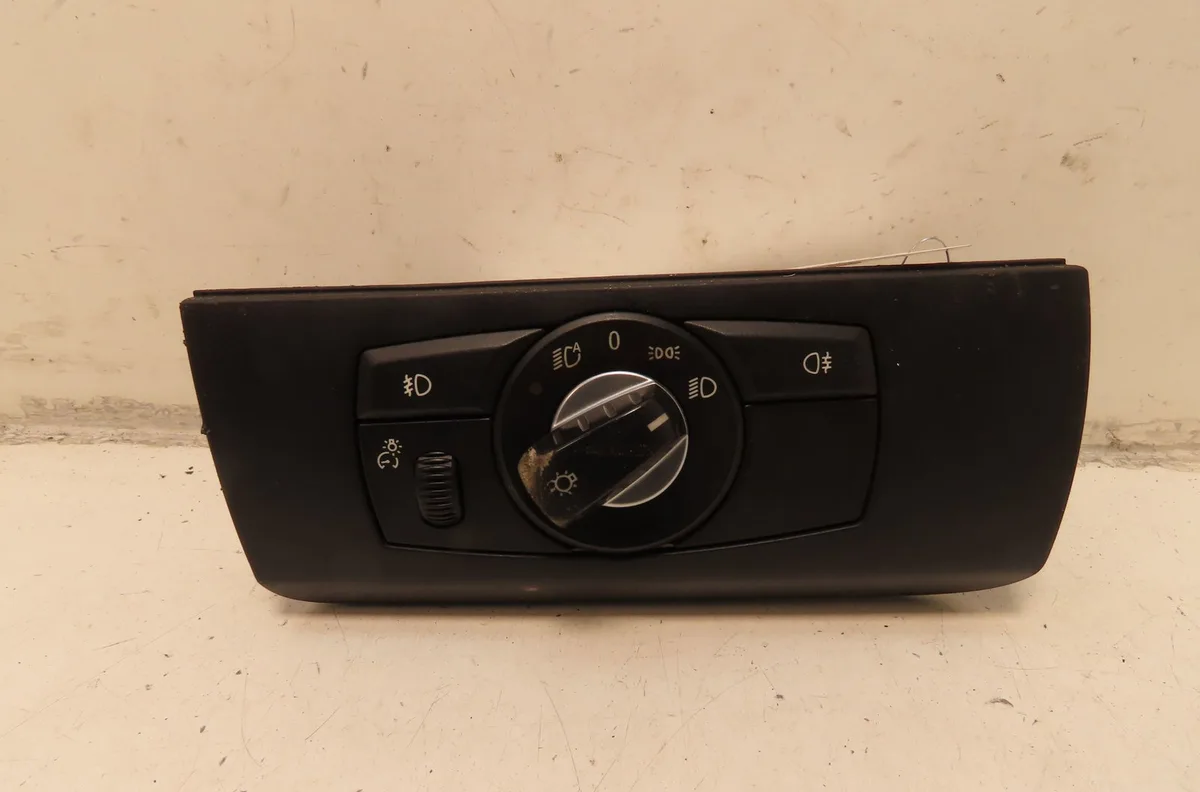Interrupteur commande de phares Bmw X6 (E71, E72) Xdrive 35 d (2008-2010) occasion