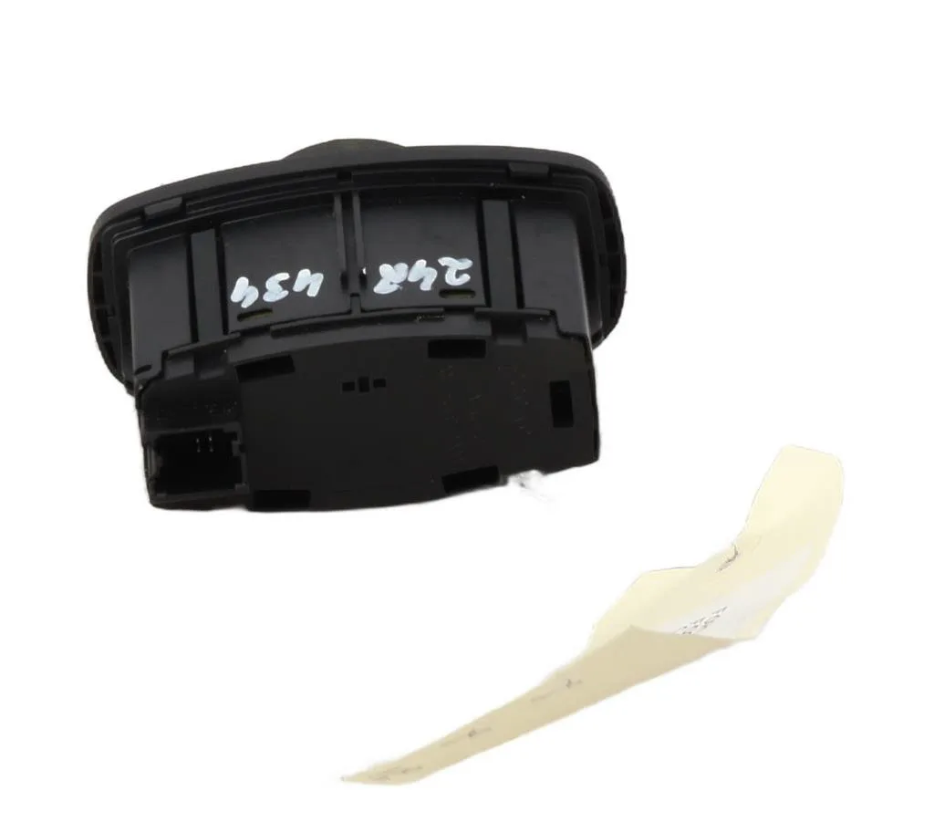 Interrupteur commande de phares Ford FOCUS IV (HN) 1.0 ecoboost mhev flex (2022) occasion