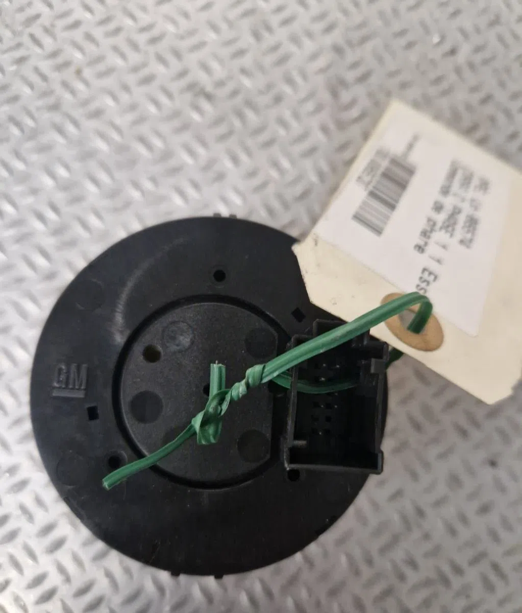 Interrupteur commande de phares OPEL CORSA D  CORSA D PHASE 1 occasion