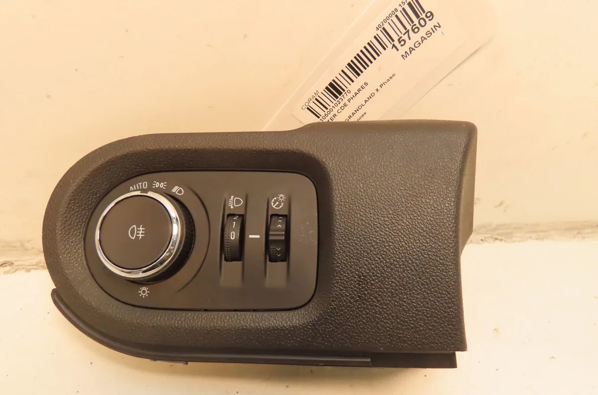 Interrupteur commande de phares Opel GRANDLAND - GRANDLAND X (A18, P1UO) 1.6 turbo d (75) (2017) occasion