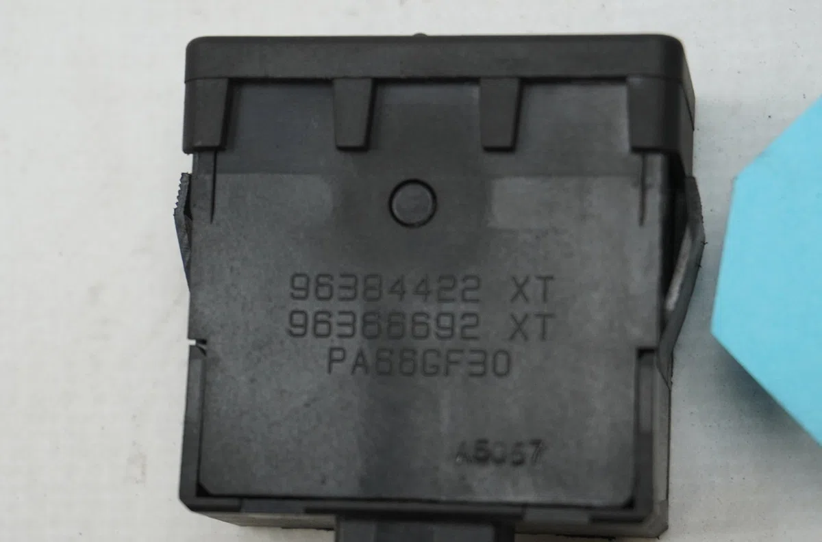 Interrupteur commande de phares Peugeot 1007 (KM_) 1.6 16v (2005) occasion