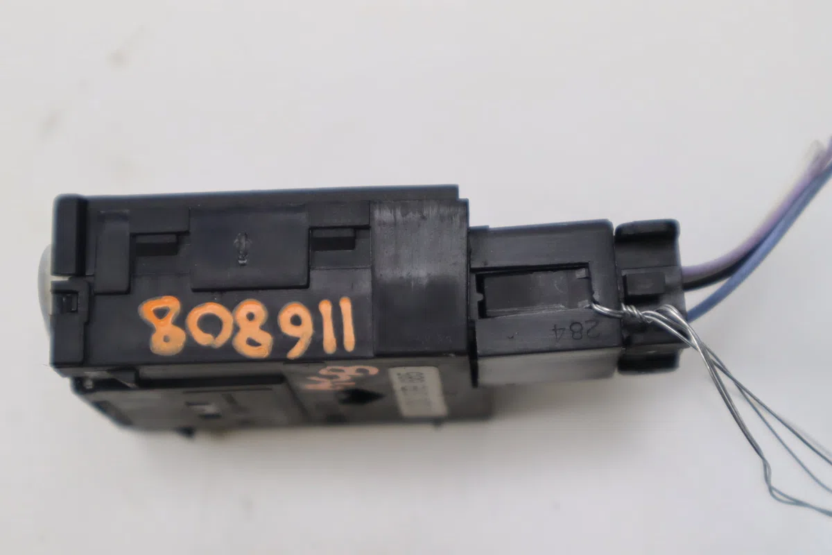 Interrupteur commande de phares Renault MODUS - GRAND MODUS (F-JP0_) 1.5 dci (fp0e, jp0e) (2004) occasion