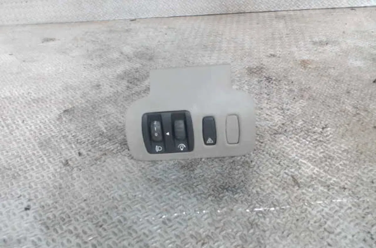 Interrupteur commande de phares RENAULT SCENIC 2 PHASE 1 occasion