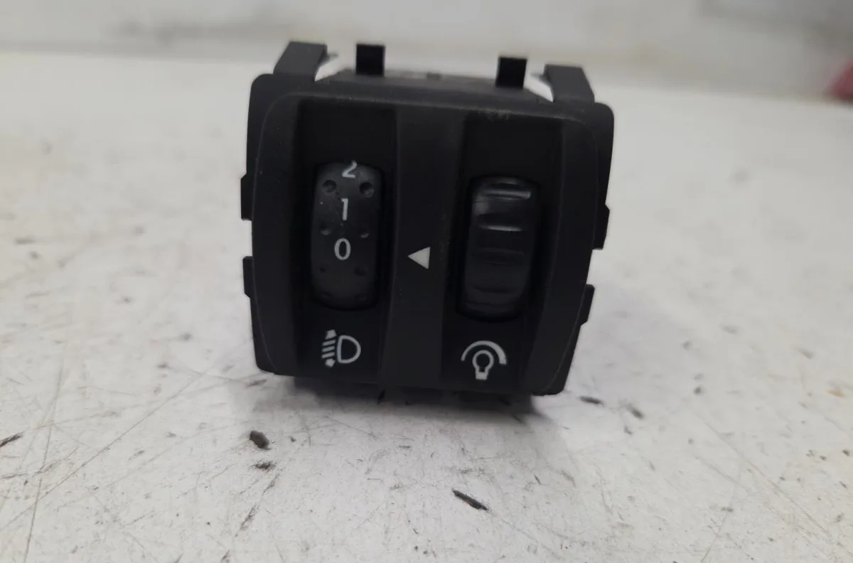 Interrupteur commande de phares RENAULT TWINGO 2 PHASE 2 occasion
