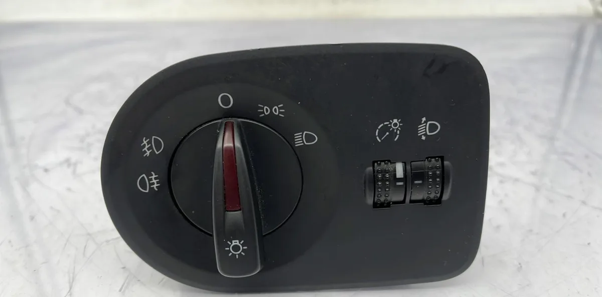 Interrupteur commande de phares SEAT IBIZA 4 PHASE 1 occasion