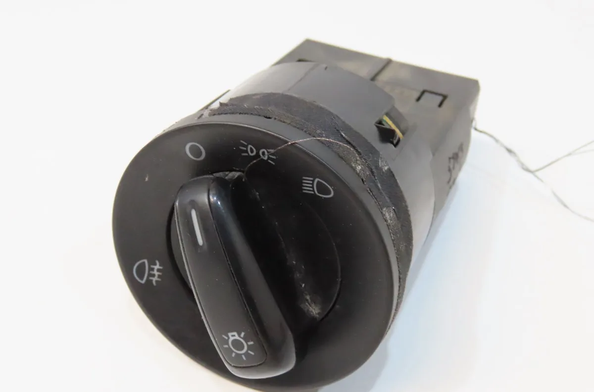 Interrupteur commande de phares Volkswagen POLO V (6R1, 6C1) 1.2 (2009) occasion