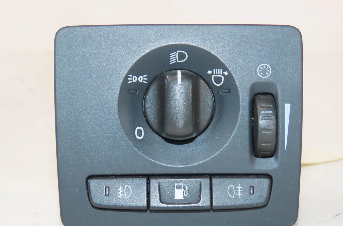 Interrupteur commande de phares Volvo C30 (533) 1.6 d (2006-2012) occasion