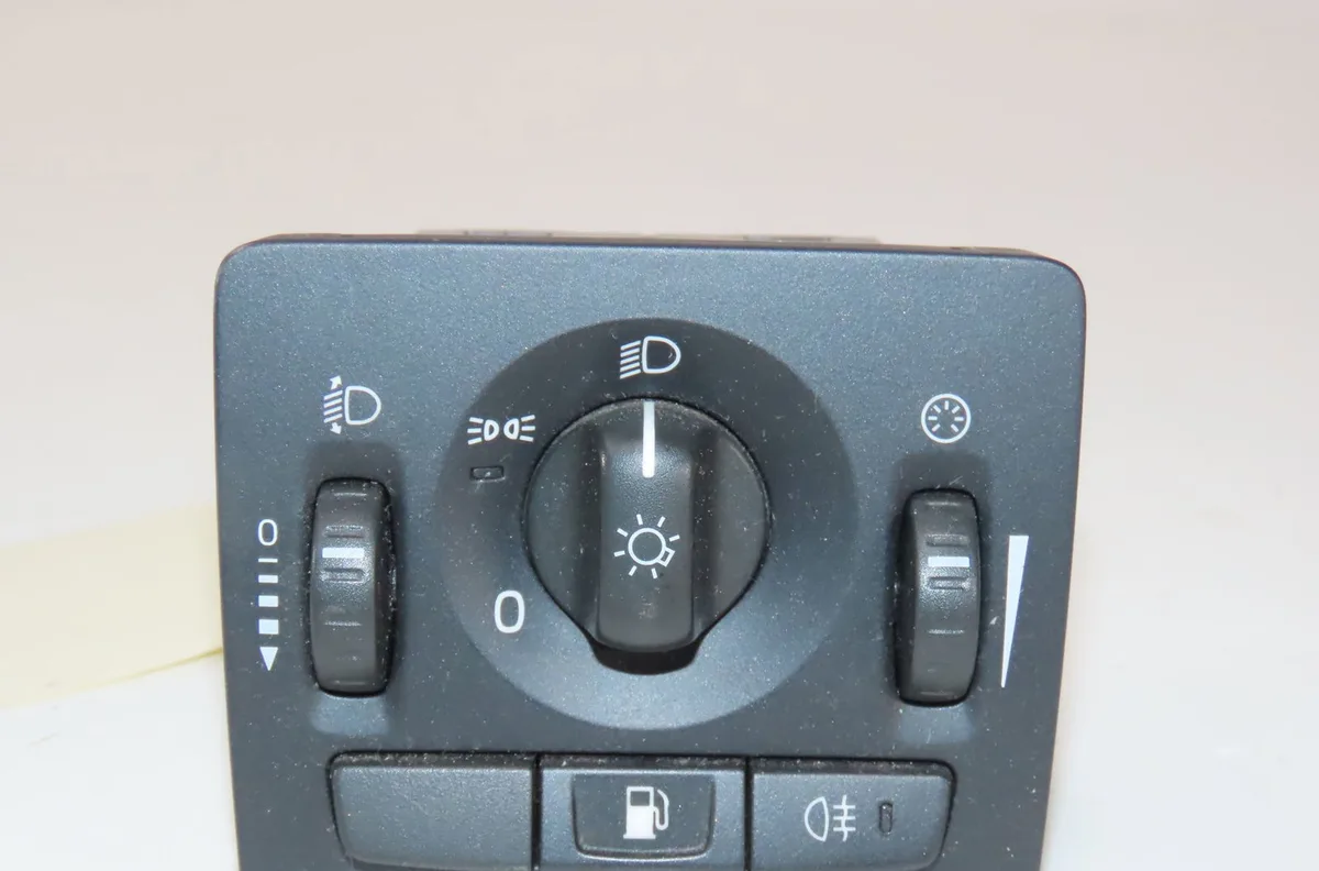 Interrupteur commande de phares Volvo C30 (533) 2.0 d (2006-2012) occasion