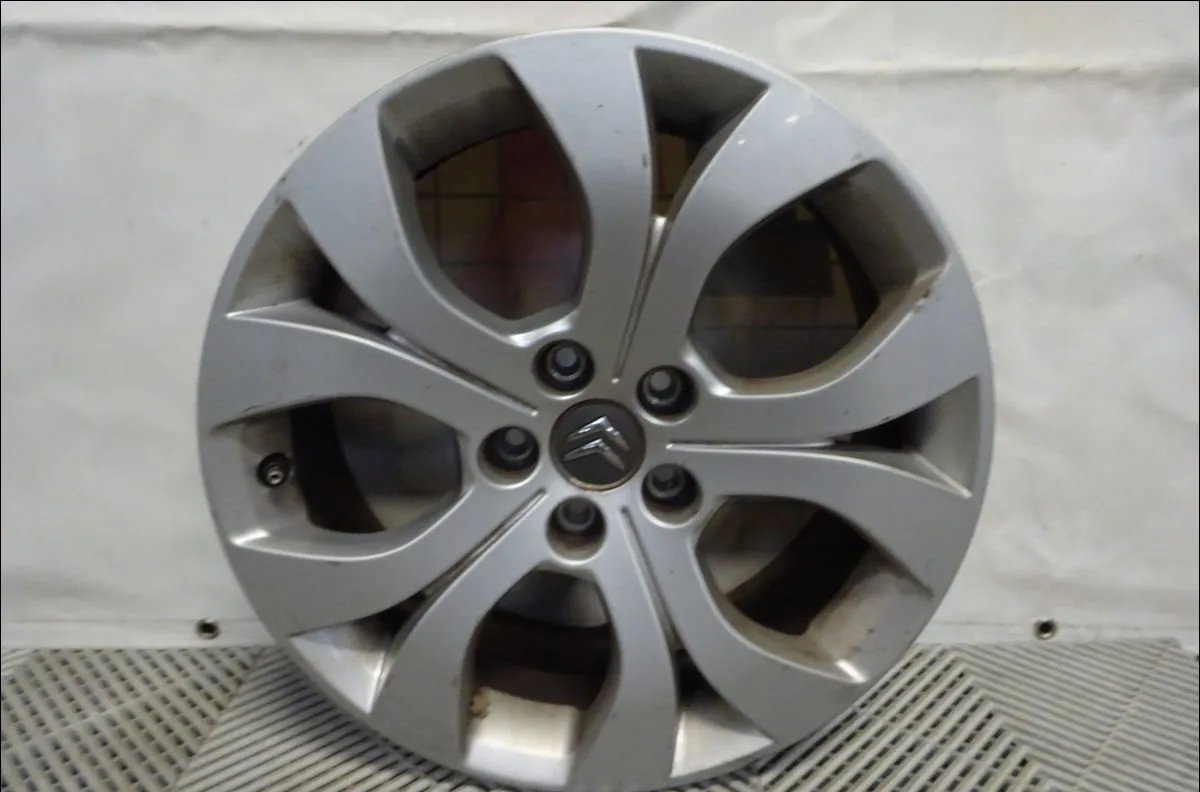 Jante aluminium Citroën C5 III Break (RW_) 2.0 hdi 140 (2009) 5 portes occasion
