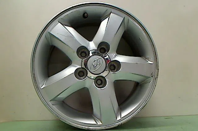 Jante aluminium HYUNDAI TRAJET 2007 occasion