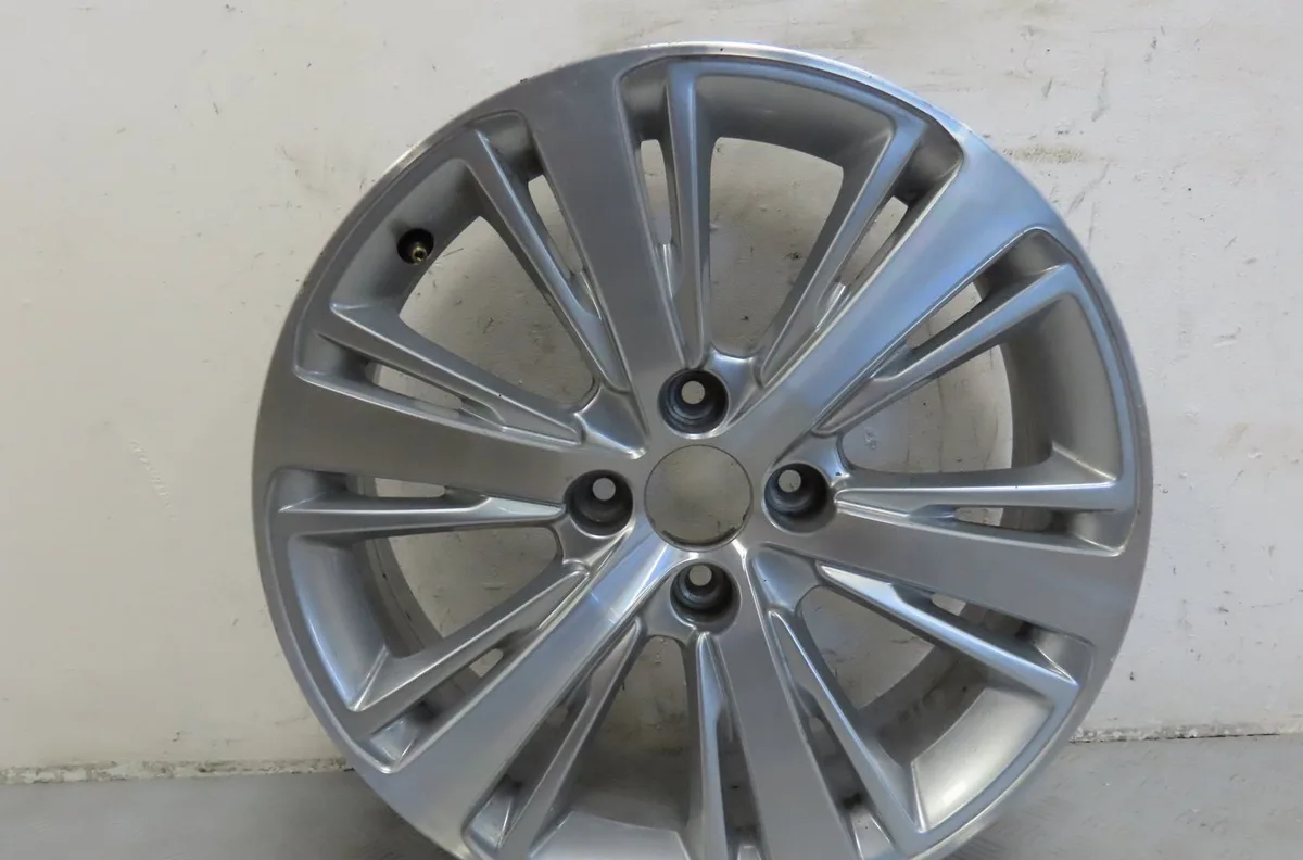Jante aluminium Peugeot 208 I (CA_, CC_) 1.6 hdi (2012) occasion