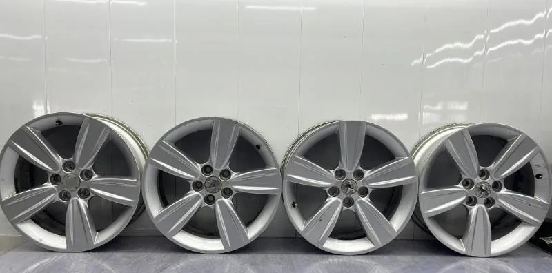 Jante aluminium PEUGEOT 4007 occasion