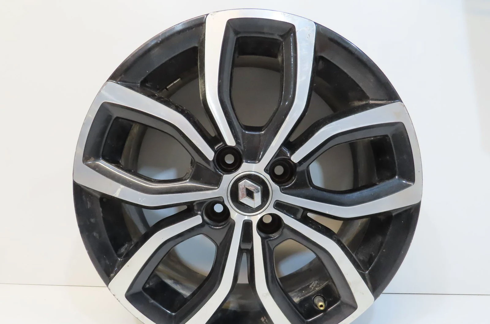 Jante aluminium Renault CLIO IV (BH_) 1.5 dci 90 (2012) 5 portes occasion