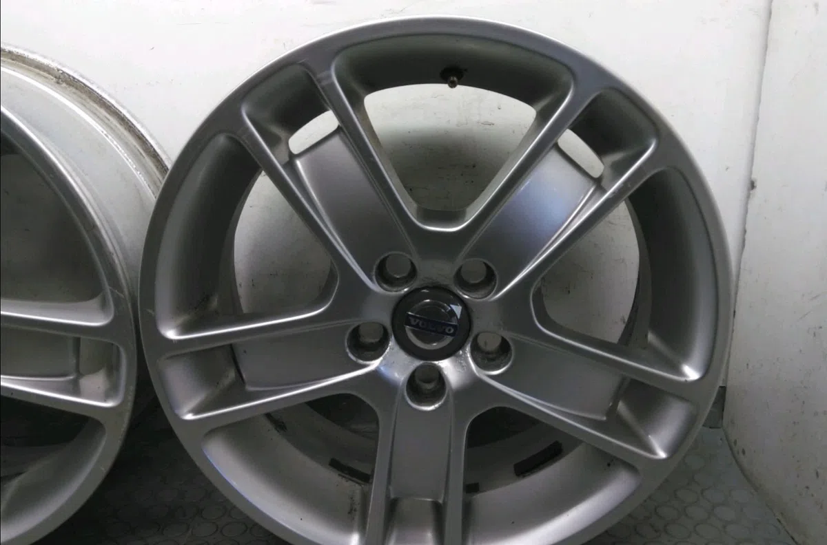 Jante aluminium Volvo C30 (533) 2.0 d (2006-2012) occasion