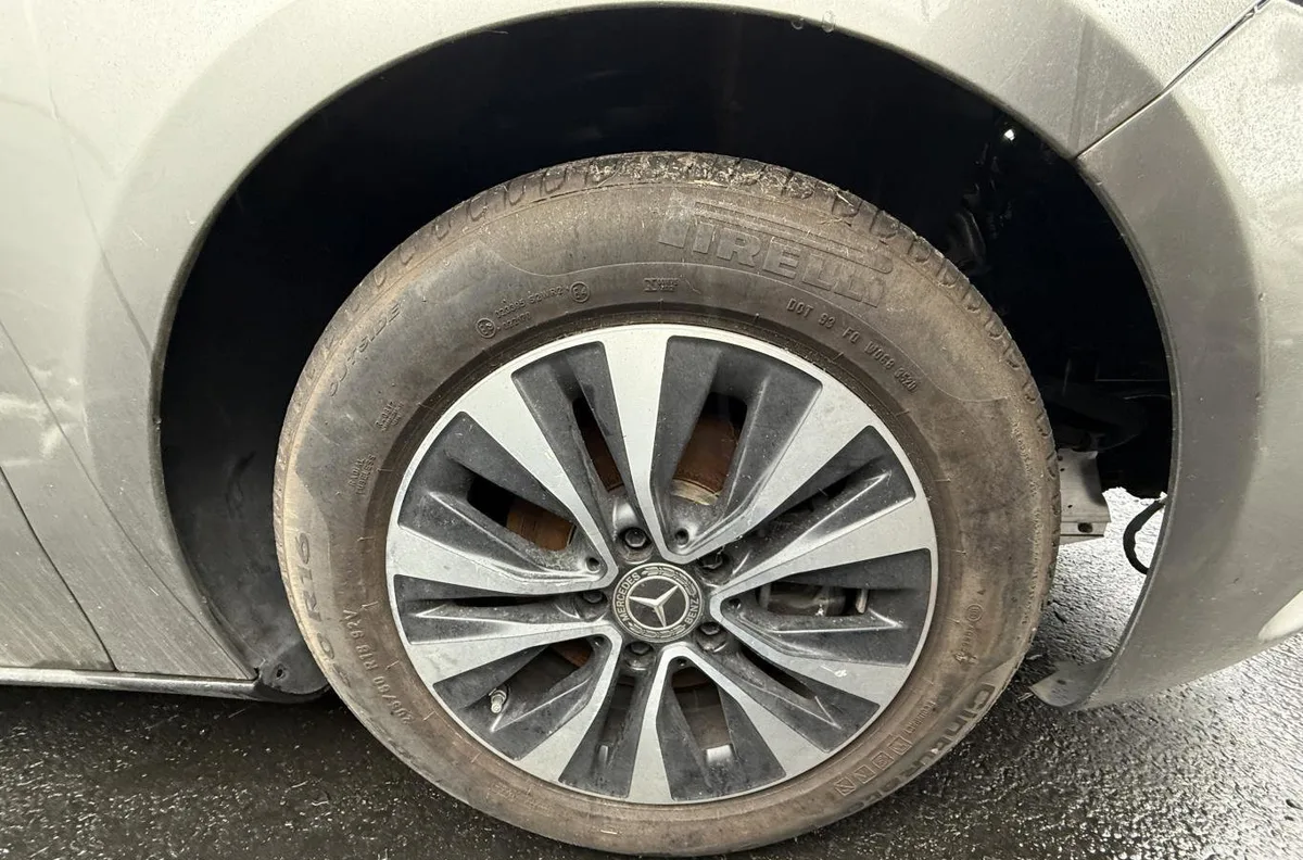 Jante tole Mercedes-benz CLASSE A (W177) A 180 d (177.003) (2018) 5 portes occasion