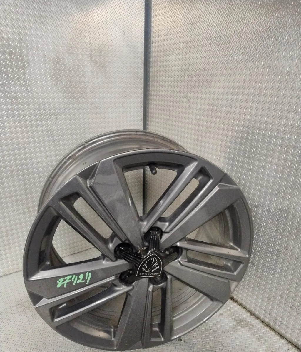 Jante tole Peugeot 308 III (FB_, FH_, FP_, F3_) Bluehdi 130 (fbyhzl, fbyhzt) (2021) occasion