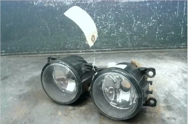 Jeu phares antibrouillard Peugeot 307 Break (3E) 1.6 hdi 110 (2004-2008) 5 portes occasion