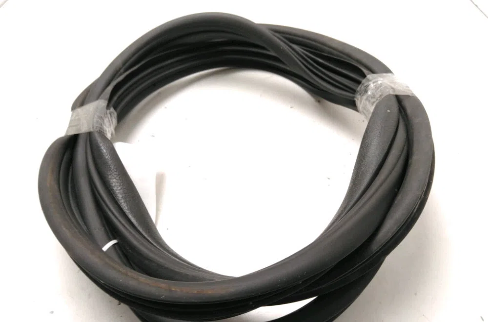 Joint porte avd Renault CLIO III (BR0-1, CR0-1) 1.5 dci (2010-2014) 3 portes occasion