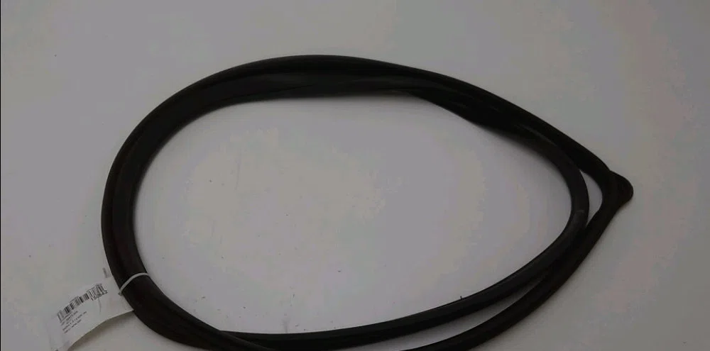 Joint porte avg Mazda 3 (BL) 1.6 mzr (bl14) (2008-2014) occasion