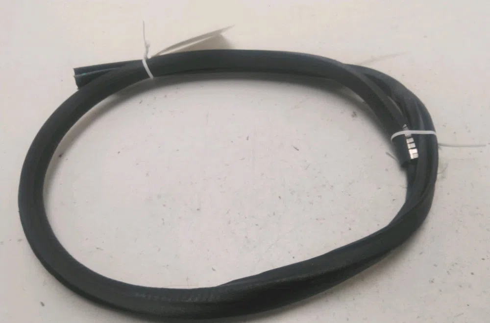 Joint porte avg Nissan PIXO (UA0) 1.0 (2009) 5 portes occasion