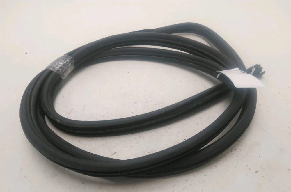 Joint porte avg Renault TWINGO I (C06_) 1.2 (c066, c068) (1996-2007) 3 portes occasion