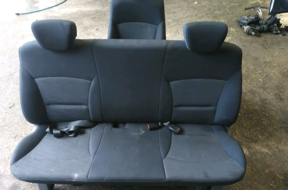 Kit banquette arrière complète Hyundai H-1 Cargo (TQ) 2.5 crdi (2008) occasion