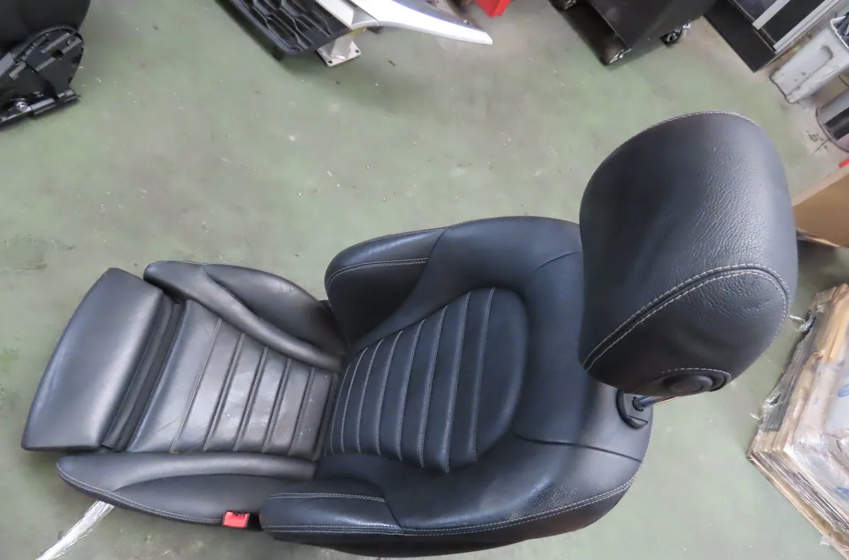 Kit banquette arrière complète Mercedes-benz CLASSE C (W205) C 200 d (205.007) (2015-2018) occasion