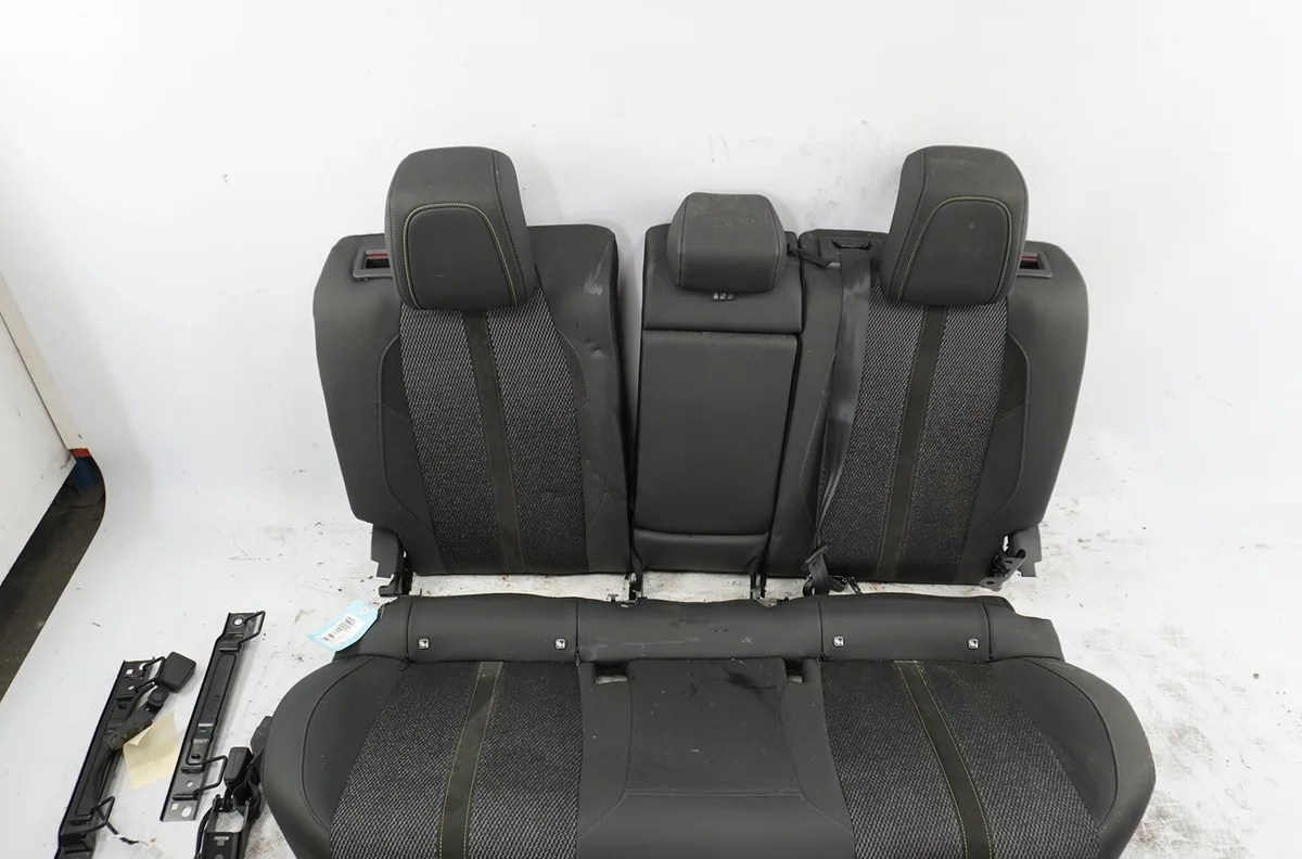 Kit banquette arrière complète Peugeot 308 SW III (FC_, FJ_, FR_, F4_) Puretech 136 (frhpyc) (2023) occasion