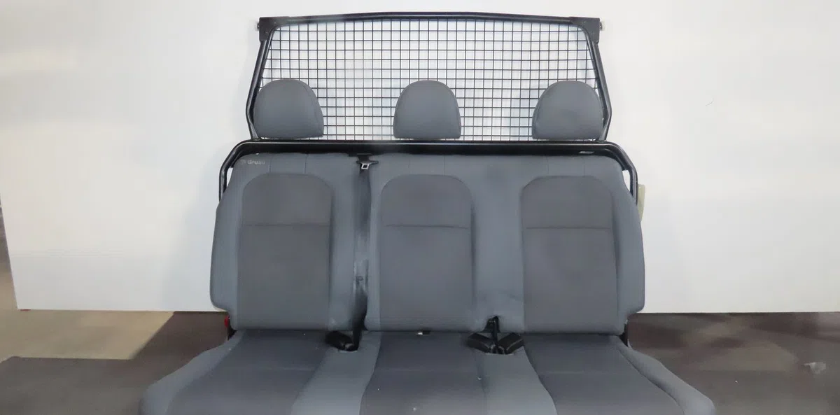 Kit banquette arrière complète Peugeot PARTNER Camionnette-Monospace 1.6 bluehdi 100 (2015) occasion