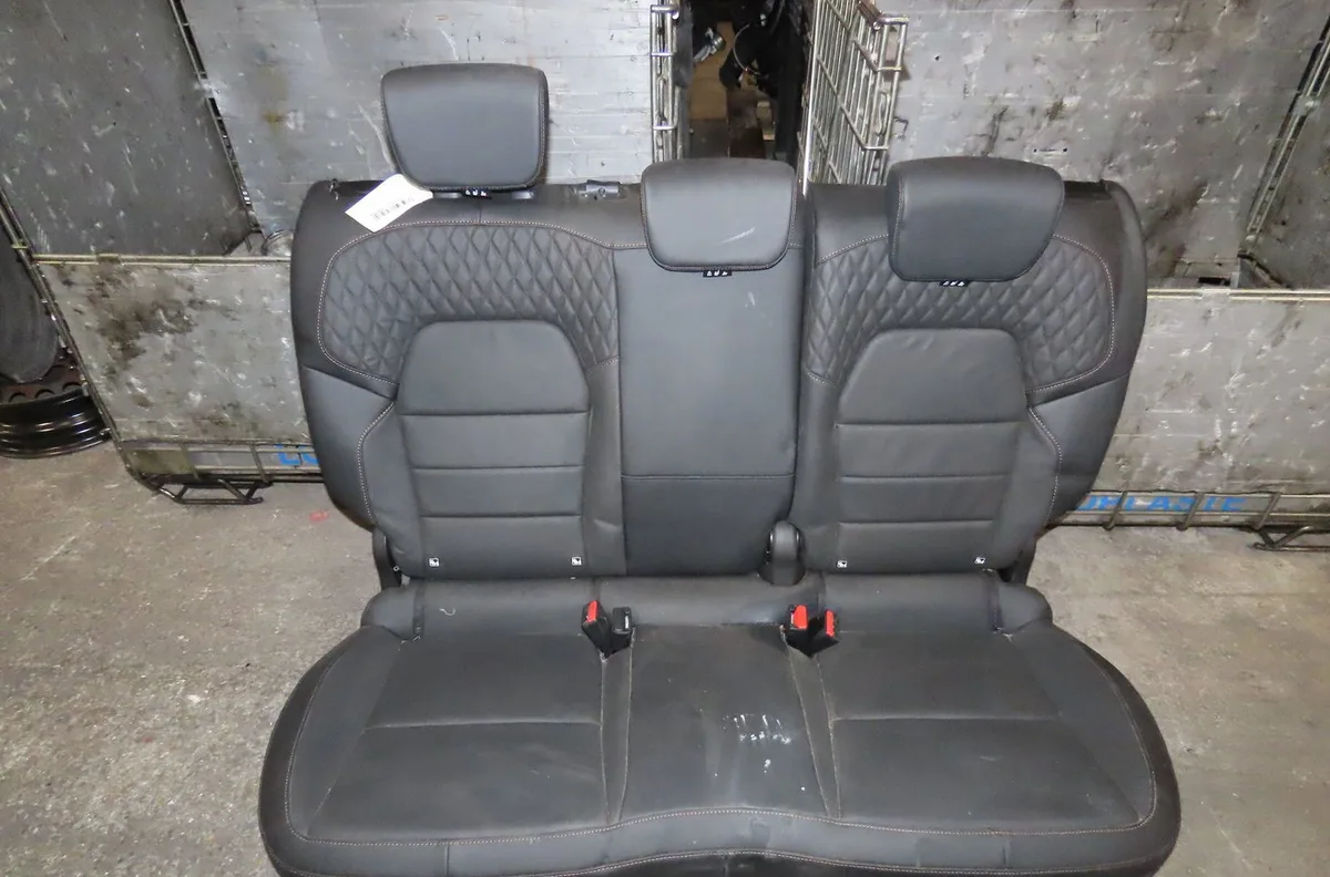 Kit banquette arrière complète Renault CAPTUR II (HF_) Tce 160 (hfn1) (2020) occasion