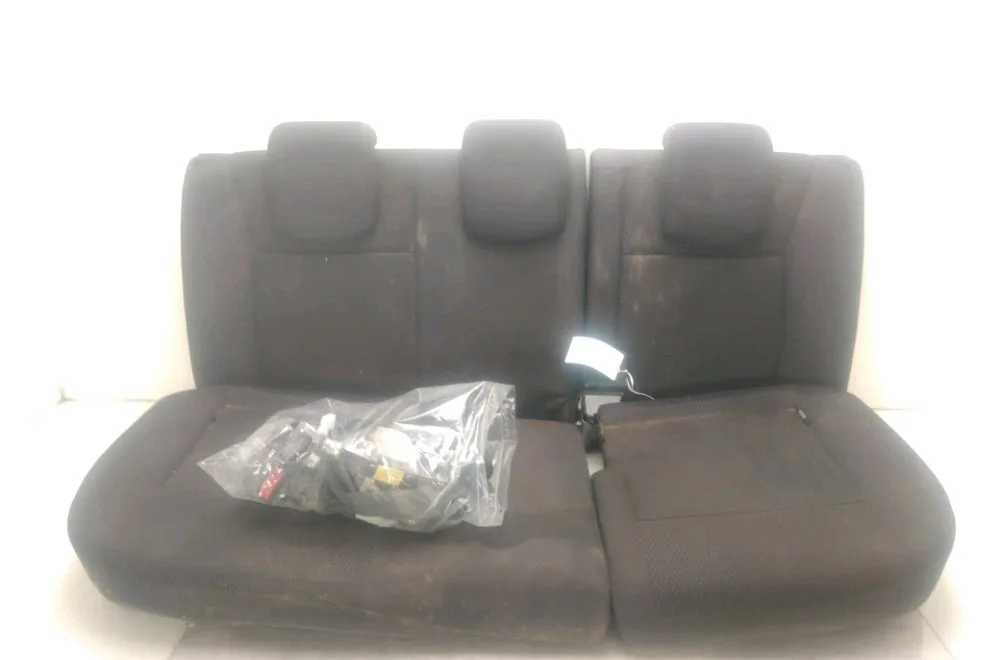 Kit banquette arrière complète Renault CLIO III Grandtour (KR0-1_) 1.5 dci (kr0f) (2007-2012) 5 portes occasion