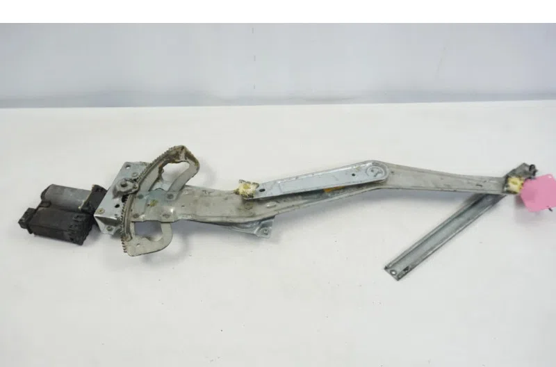 Leve vitre electrique avant droit pour PEUGEOT 406 COUPE